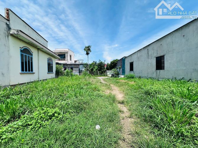 Đất Diên An đường thông tin Hẻm ô tô tải thông ra KĐT Phú An Nam Giá rẻ bán gấp.