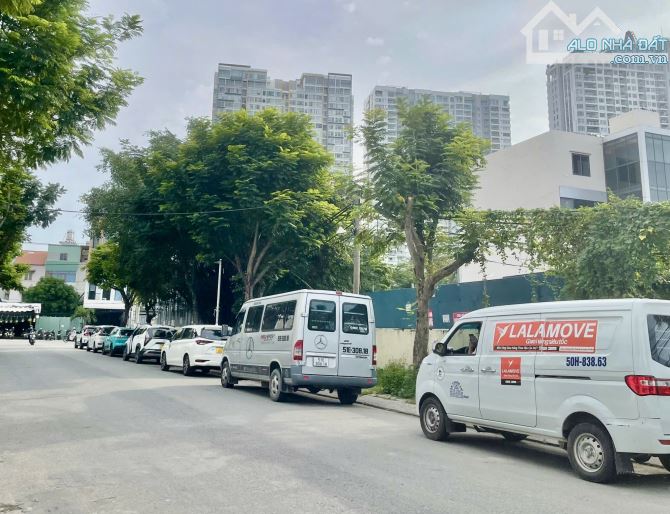 Bán đất quận 7, 5x14m, khu cao tầng,đường nhựa 8m,hàng xóm Phú Mỹ Hưng, chỉ 7.4