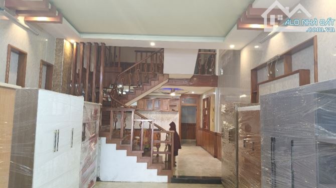 NHÀ 3 TẦNG DT LỚN NGUYỄN LƯƠNG BẰNG_125M2_NGANG 5M_GẦN BIỂN.CHỢ.TRƯỜNG_CHỈ 7.3 TỶ