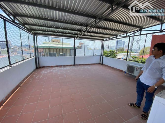 💥 HÀNG HIẾM GẦN BIỂN SƠN TRÀ – NHÀ 3 TẦNG KIỆT Ô TÔ – SÁT VÕ VĂN KIỆT – DIỆN TÍCH LỚN, NỞ