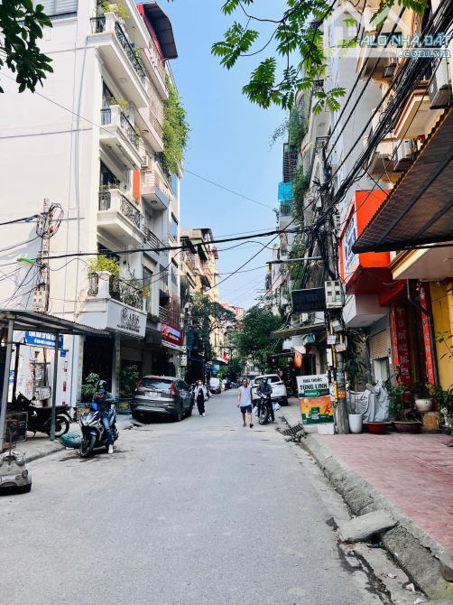 Siêu phẩm Phân lô Pháo Đài Láng. Sd 50m*7 tầng, Mt 3.9m, 23.5 tỷ. Ô tô tránh, KDoanh đỉnh