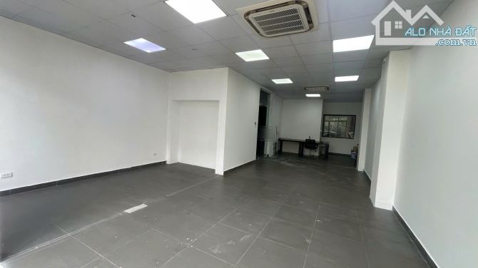 Cho thuê mặt bằng 100m2 tại Nguyễn Chí Thanh – Đống Đa-MT 4m giá 30 triệu/tháng