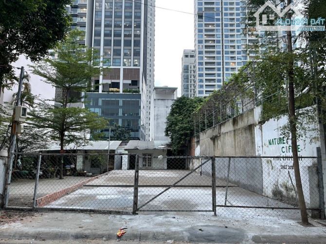 Bán đất trống mặt tiền đường Nội bộ Trần Não,An Khánh,Diện tích hơn 600m2,Gía 85 Tỷ