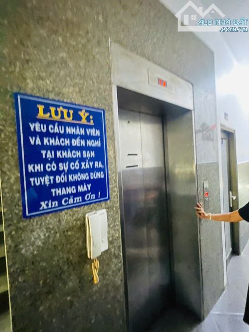 Hóc Môn bán Khách sạn 18 phòng sẵn nguồn thu MT Huỳnh Thị Na Giá 10,5ty