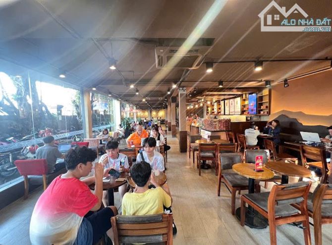 CHO THUÊ NHÀ GÓC MT LŨY BÁN BÍCH 12X40 1 TRỆT 1 LẦU THÔNG SUỐT VỊ TRÍ SIÊU ĐẸP