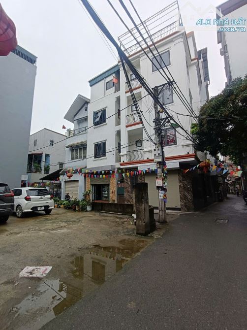BÁN NHÀ PHỐ NHỔN – 41M² x 5T, GẦN Ô TÔ, ĐH CÔNG NGHIỆP – FULL NỘI THẤT – GIÁ 6TỶ55