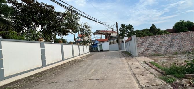 Bán Đất-MINH TRÍ – ( SÓC SƠN )- 105,6M2-21T/1M2-full thổ cư-đường rộng oto tải vào đất .