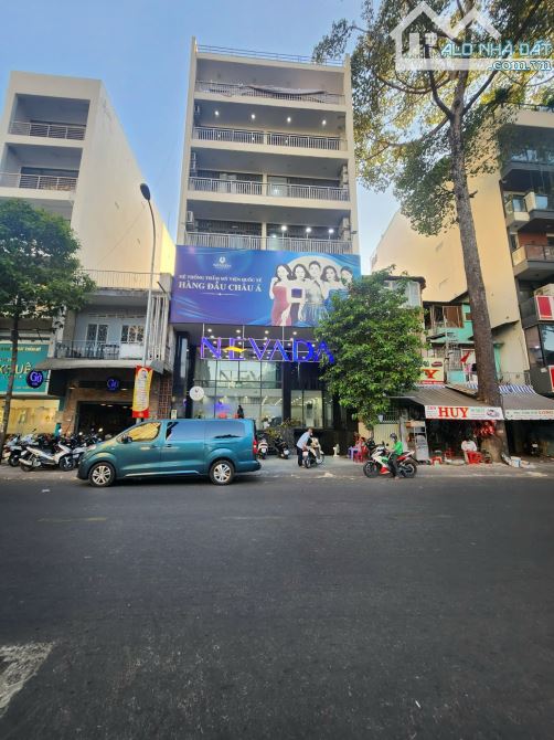 | 11x27m | Ngay MT Lũy Bán Bích | CTXD: Hầm 7 tầng | HĐT: 140tr/tháng !!