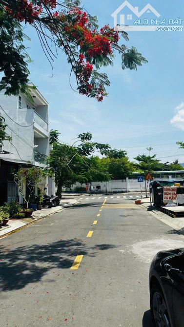 BÁN NHÀ 03 TẦNG ĐƯỜNG TRƯƠNG THỊ KIẾN VĨNH HÒA, TP NHA TRANG GIÁ 5,8 TỶ