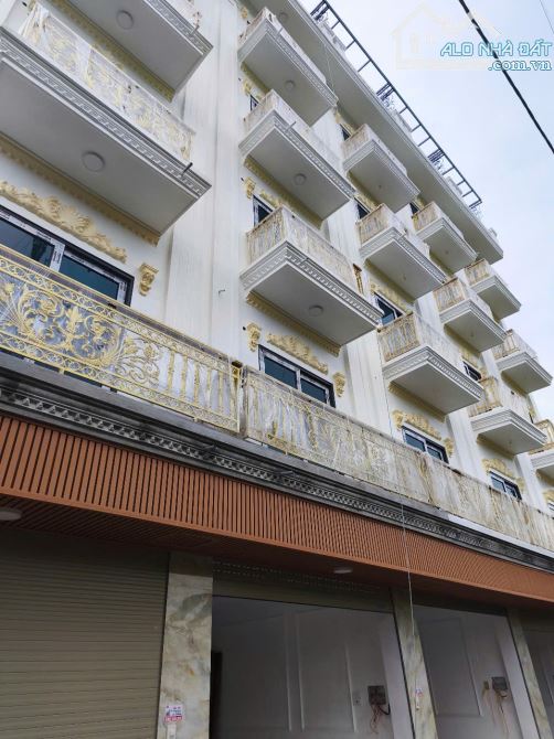 Bán nhà 6 tầng thang máy xã Hưng Đạo gần Yên Nghĩa, gara ô tô, hàng hiếm giá nhỉnh 5 tỷ