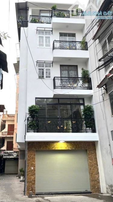 EM CẦN BÁN NHÀ TẠI ĐÊ LA THÀNH NHÀ MP-46m kinh doanh chỉ 1.x tỷ