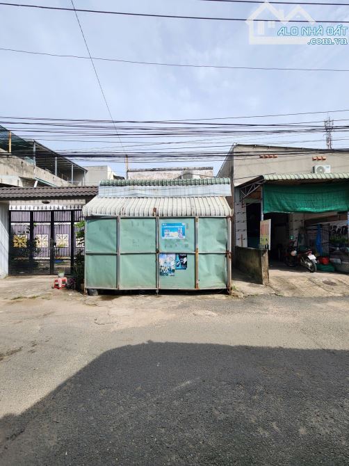 dãy nhà trọ 95,8m2 3ty050 TL MT kinh doanh, p.Bình Hòa, Tp.Thuận An
