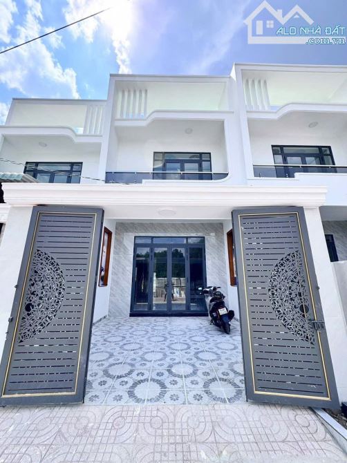 CHỦ GỞI BÁN NHÀ 1 TRỆT 1 LẦU (HOÀN CÔNG) ĐƯỜNG OTO THÔNG P. THỐNG NHẤT. GIÁ CHỈ 3,9 TỶ
