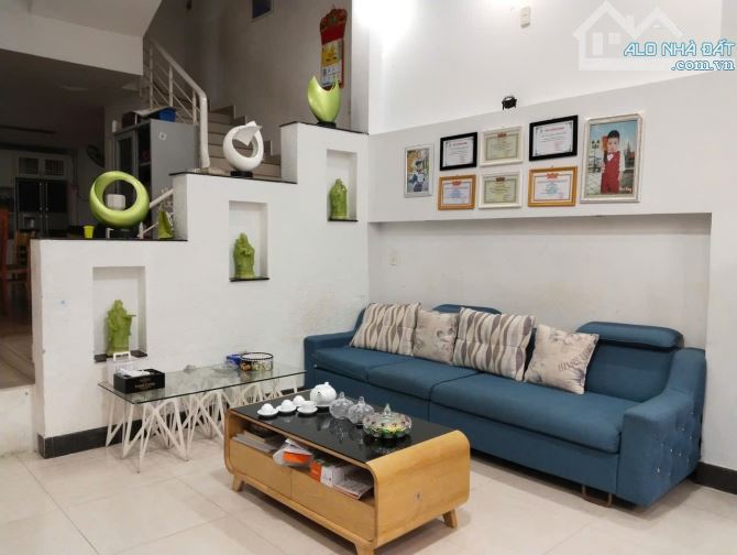 BÁN NHÀ KIỆT CHÂU THỊ VĨNH TẾ – GẦN BIỂN – GẦN ĐH KINH TẾ – THU NHẬP ỔN ĐỊNH