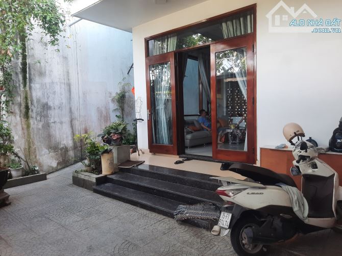 NHÀ 3 TẦNG MẶT TIỀN DƯƠNG THIỆU TƯỚC GẦN CẦU VƯỢT THỦY DƯƠNG GIÁ CHỈ 3.65 TỶ ( TLCC )