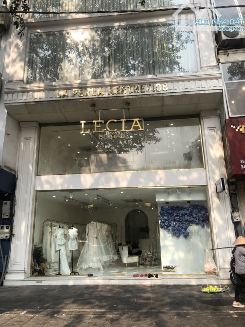 cho thuê nhà mặt phố Kim Mã , 85m2 x 8 tầng , mt 8.5m , thang máy , thông sàn, đủ pccc , n