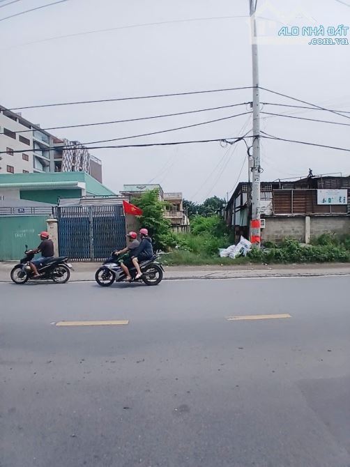 Đất Mặt Tiền Đường Nguyễn Duy Trinh Phú Hữu Thủ Đức Diện Tích Lớn 10593m2 Chỉ 100tỷ