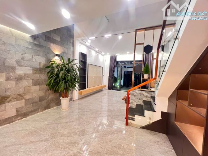 Bán nhà KP2 Trảng Dài gần đường Đồng khởi . SHR thổ cư 100%