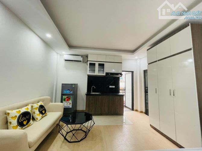 BÁN TÒA CHDV THANH XUÂN 80M2 7 TẦNG 18PKK DOANH THU CAO GIÁ CHỈ 18 TỶ