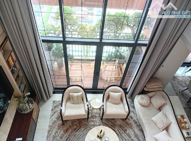 CHỈ VỚI PHÂN KHÚC 27 TỶ - CÓ NGAY CĂN PENHOUSE DUPLEX TÒA AZ LÂM VIÊN - 320M2 - VỊ TRÍ VIP
