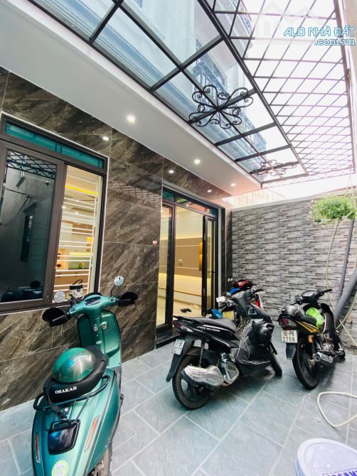 Bán Nhà 4 Tầng Thiên Lôi Aeon Maill Ô Tô Đỗ Cửa