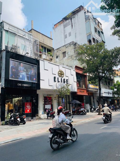 HOT! Bán nhà mặt tiền Lý Tự Trọng, Quận 1, DT 6 x 18m, HĐT 160tr/th. Giá chỉ 50 tỷ
