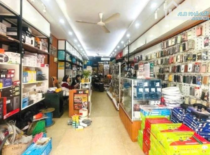 Em trai tôi bán nhà VĂN QUÁN – HÀ ĐÔNG, Ô tô tránh, Kinh Doanh tốt, 88m² x 5T, 16 tỷ