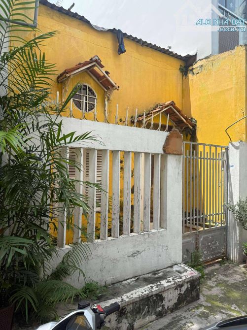 BÁN NHÀ ĐƯỜNG TRỊNH ĐÌNH TRỌNG, 66M2, 4X16.5, 5.8 TỶ