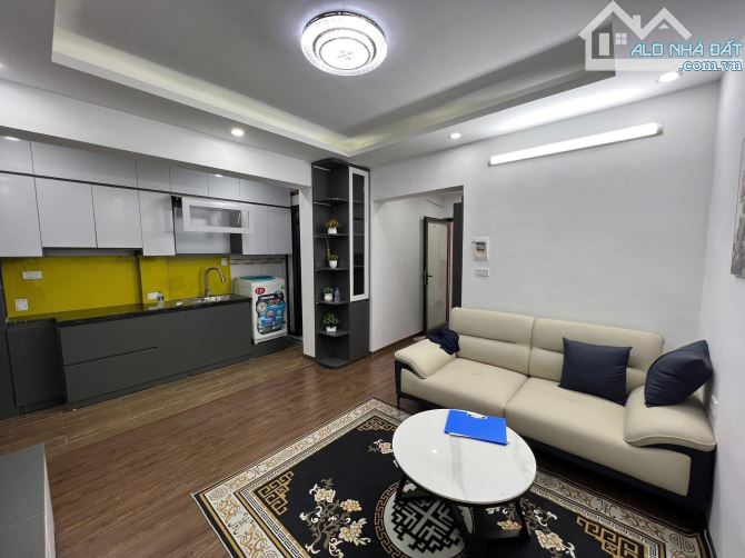 CHƯA ĐẾN 2.9x Tỷ💥Tập thể 2 TẦNG💥Ba Đình💥Nhà ĐẸP MÊ💥HƠN 30m2/TẦNG💥OTO ĐỖ💥SỔ RIÊNG
