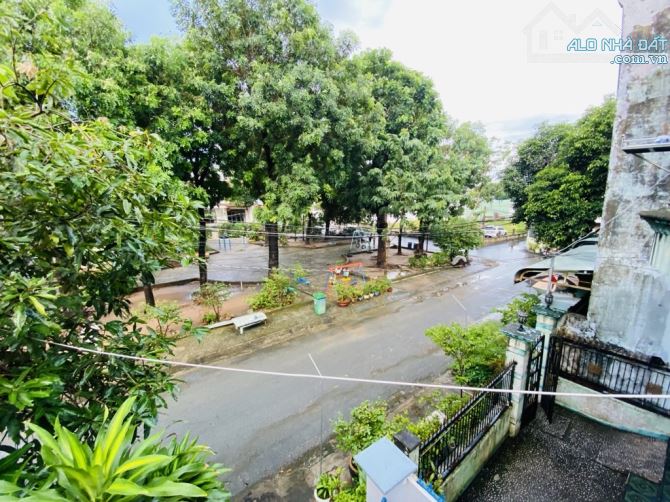 🏡 BÁN NHÀ MẶT TIỀN ĐƯỜNG 179 – 118.9m2 (5.5 x 22m) ĐỐI DIỆN CÔNG VIÊN – TÂN PHÚ, QUẬN 9 - 10
