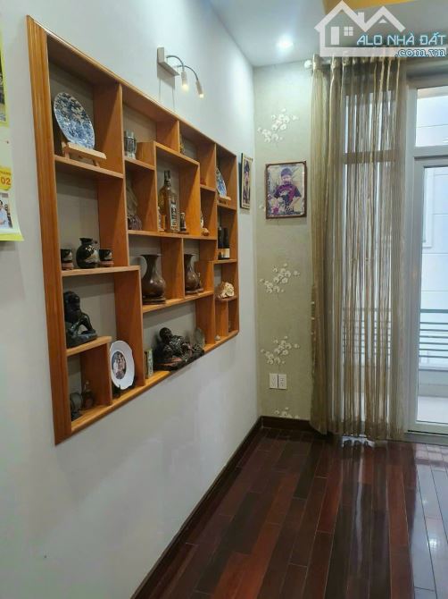 Bán Biệt Thự KDC 6B- 12.5M X 20M - 250M.2- 1 Hầm + 3 Lầu - 6PN -  Đường Phạm Hùng Nói Dày - 10
