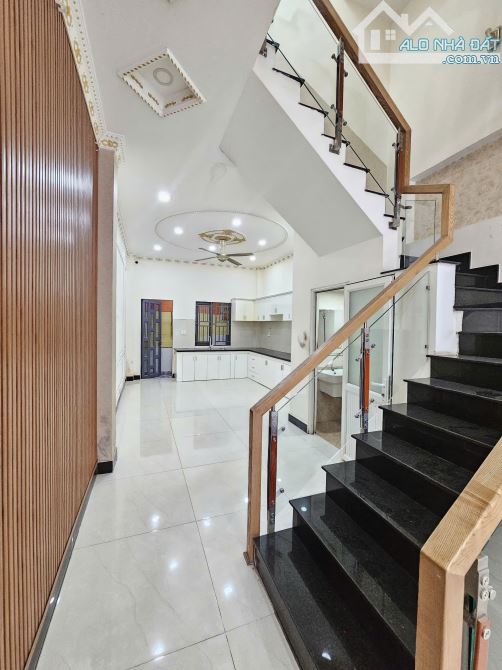Bán nhà 1T2L 4x18m hoàn công, mặt tiền KD đường N1 Phú Hồng Thịnh 8 p. Bình Chuẩn - 10