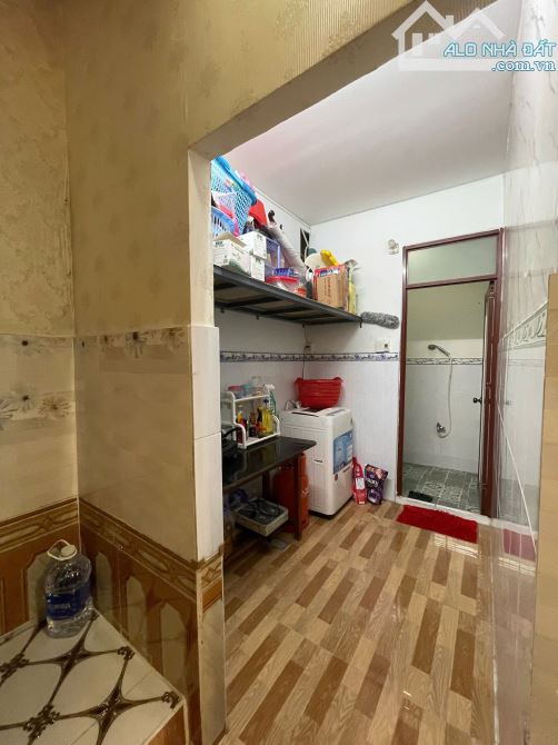 Cho thuê nhà 1 trệt 1 lầu, DT 5x18, sẵn 3pn 4wc, gần chợ Đầu Mối Thủ Đức - 10