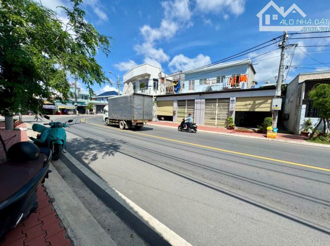MT  ĐẶNG THÚC VỊNH Nối Dài LÊ THỊ HÀ Cắt TÔ KÝ - NHà 2 Tầng - DT: 230m2 - Nhỉnh 10 Tỷ. - 1