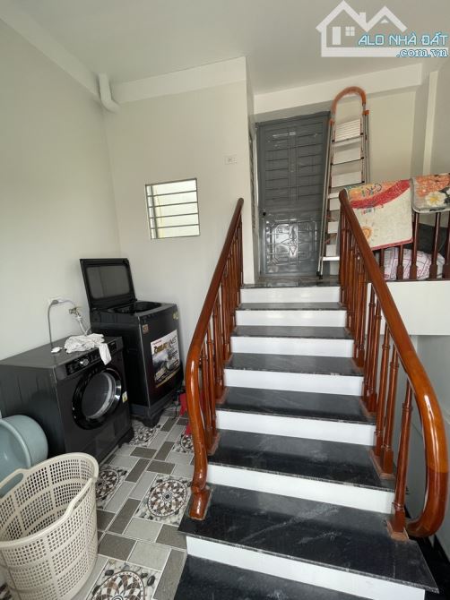 NHÀ ĐẸP CHÂU DÀI- BẮC TỪ LIÊM 5 TẦNG MT 3,5 M GIÁ5,35 TỶ DÂN XÂY 37 M SÀN 2 PHÒNG   Căn nh - 1