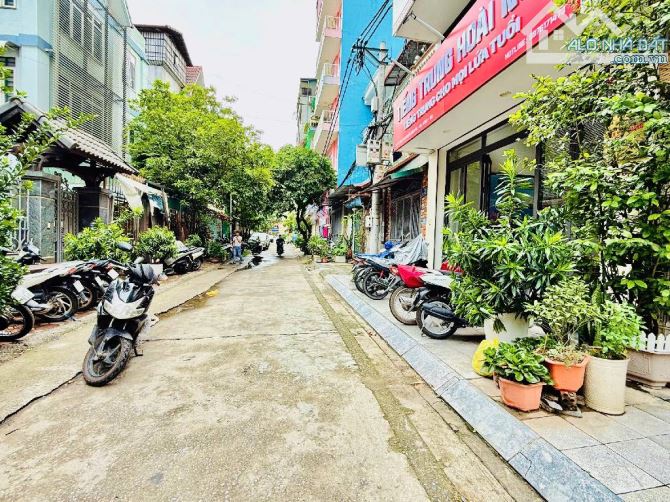 Bán nhà Nguyễn Khuyến Văn Quán, ngõ to như phố, Lexus đỗ cửa, 70m2, 17 tỷ - 1
