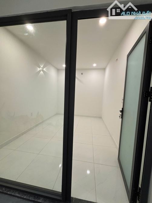 🏠 HẺM XE HƠI 7 CHỖ QUAY ĐẦU - NHÀ ĐẸP Ở NGAY - ĐÔNG THẠNH HÓC MÔN - 5,6x19,5M - 3,99 TỶ - 1