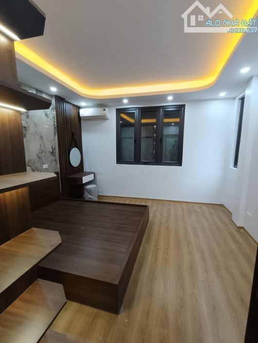 Bán Nhà Khuyến Lương Hoàng Mai –Ngõ 3 Gác –4T– 33m – 5.39 tỷ