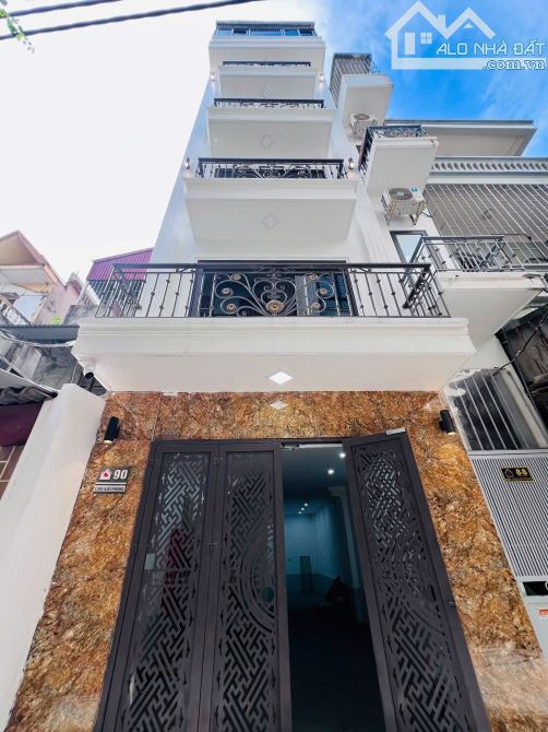 Bán nhà 5 tầng Nguyễn Trãi, Thanh Xuân, đối diện Royal City, giá 8.9 tỷ - 1