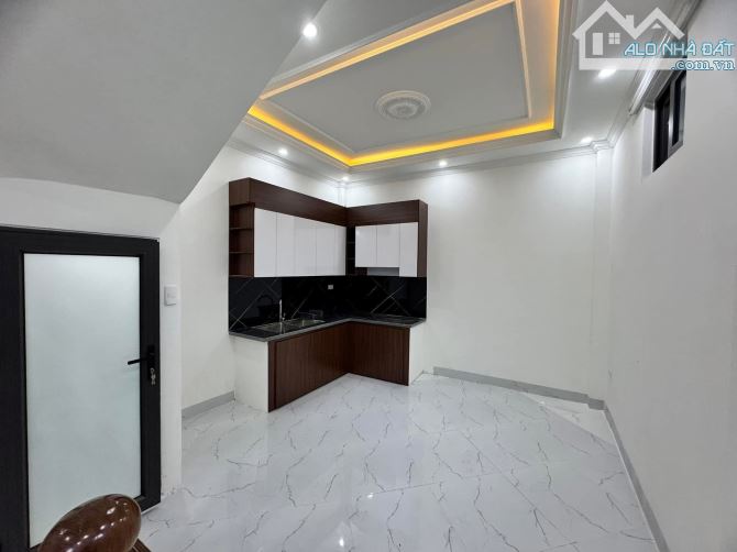 BÁN NHÀ MIẾU ĐẦM NAM TỪ LIÊM 38m 8.35TỶ 4 TẦNG MT 3.8m. NGÕ THÔNG RỘNG. NHÀ ĐẸP Ở NGAY. - 1