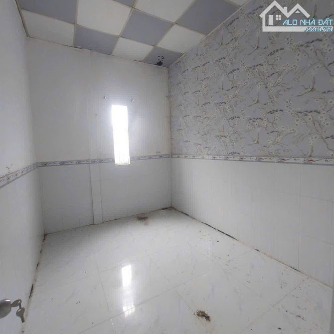 Nhà Nát đầu tư ngay 1 sẹc Trịnh Thị Miếng, hóc Môn, 5x20m, giá 740 triệu, Liên Hệ đi xem - 1