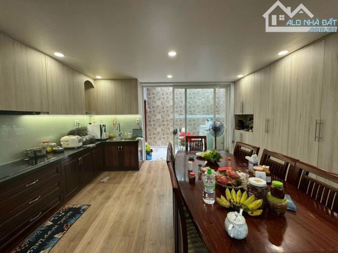 Bán nhà DTSD 410m2  đường số 16m  Chợ Tân Mỹ Quận 7. Gần Phú Mỹ Hưng - 1