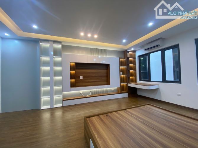 Bán nhà mới xây 5 tầng Khương Trung, Thanh Xuân – full nội thất – 7.3 tỷ – sổ đẹp, gần ô t - 1