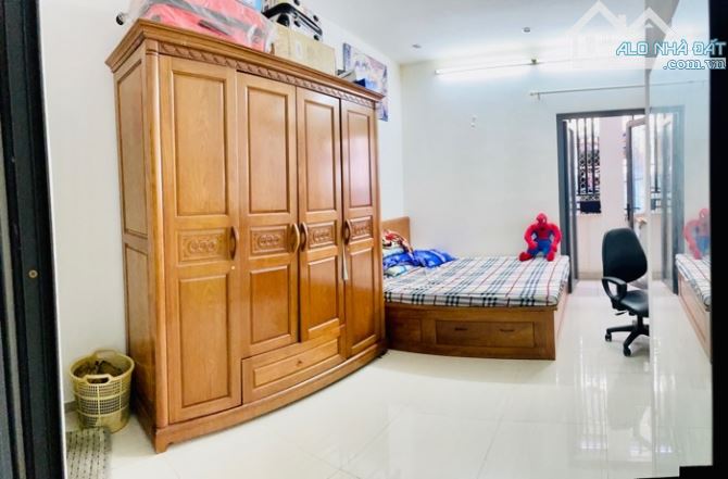 NHÀ 2 TẦNG – NGANG GẦN 4M – TÂN SƠN NHÌ – GIÁ QUÁ TỐT - 1