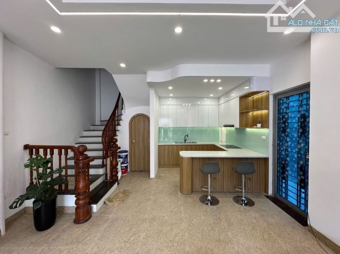 Bán Nhà Lô Góc Quang Tiến, Tây Mỗ,Ô Tô Vào Nhà, Gần Hồ, Cực Thoáng, 43m2, 5 Tầng, 9.75 Tỷ - 1
