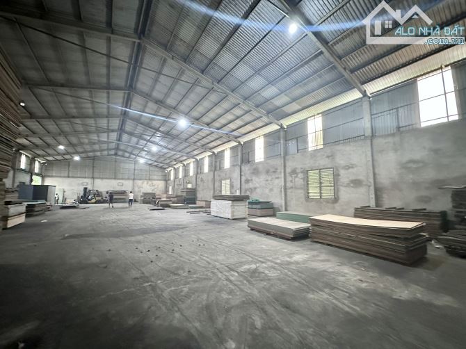 850m kho xưởng khu vực Vạn Phúc cần cho thuê, container vào, bảo vệ 24/7, giá 60k/m - 1