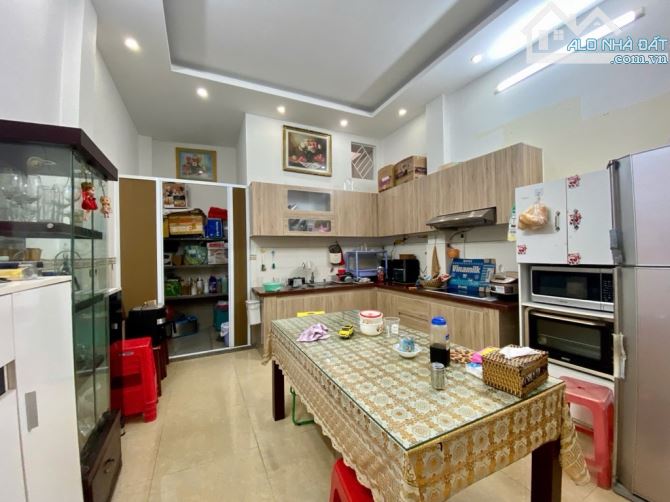 NHÀ 4 TẦNG ĐƯỜNG NGUYỄN THẾ TRUYỆN - KHU TÂN SƠN NHÌ - TÂN PHÚ - 4X15 - DTCN 58M2 - 1