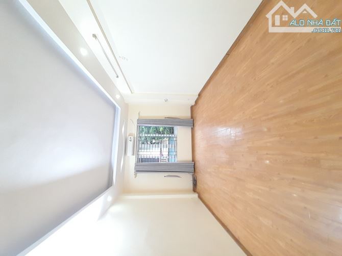 CHỈ 7 TỶ CÓ NHÀ KHU LINH ĐÀM, HOÀNG MAI,35M,5 TẦNG,MT4M, GẦN HỒ, NHÀ ĐẸP, SỔ VUÔNG, Ở NGAY - 1