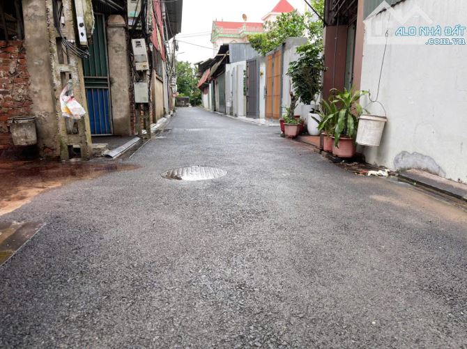 2tỷ5, bán đất Thuỵ Lâm Đông Anh, ô tô 5 chỗ đỗ, gần đường gom cao tốc Hà Nội Thái Nguyên - 1