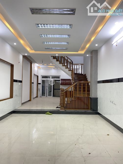 BÁN NHÀ 3 TẦNG ĐẸP KIÊN CỐ KHU NỘI BỘ LÊ LỢI, VỪA Ở VỪA KINH DOANH TỐT, 90m2 _ GIÁ 11.5 TỶ - 1